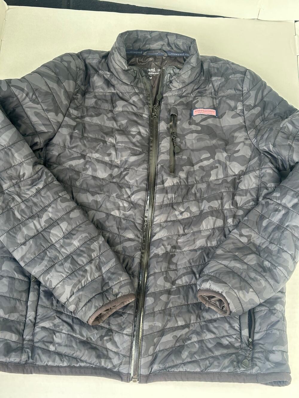 Vineyard Vines Puffer Jacket Men’s Med Black Gray Camo Quilted Preformance ZipUp
